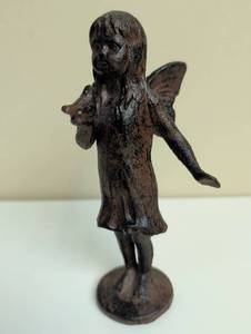lot 16931 image: Garden Fairy Statue in bronze-tone