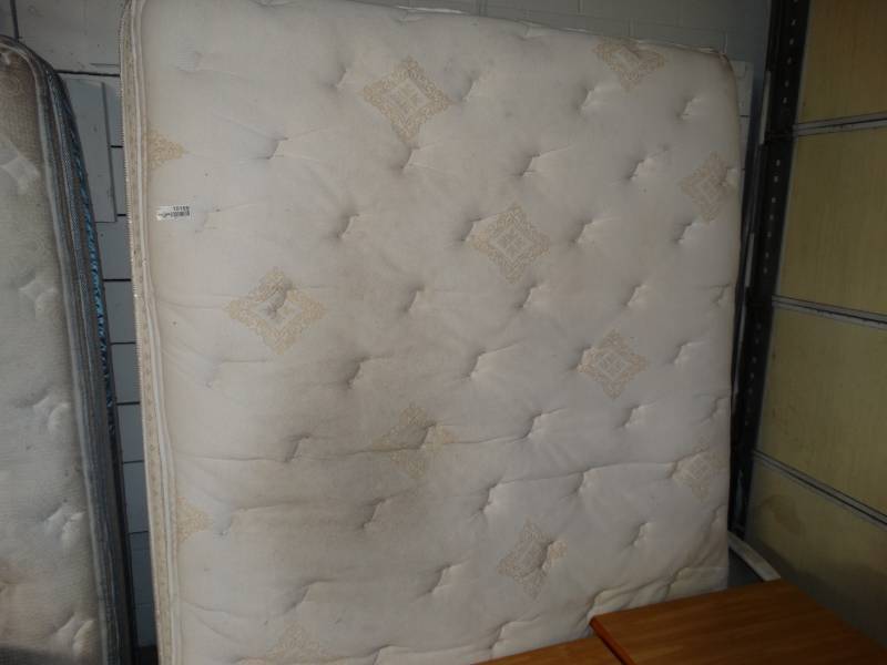 lot 10169 image: Serta Queen Mattress with Matching Box Springs