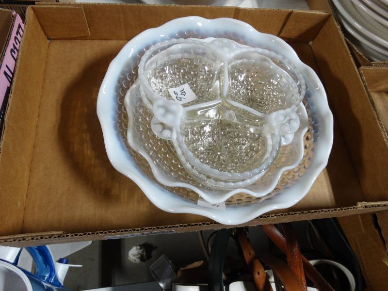 lot 10288 image: set of 4 glass dishes
