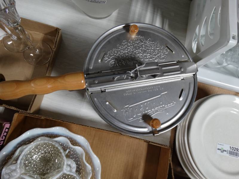 lot 10289 image: whirley pop, popcorn maker