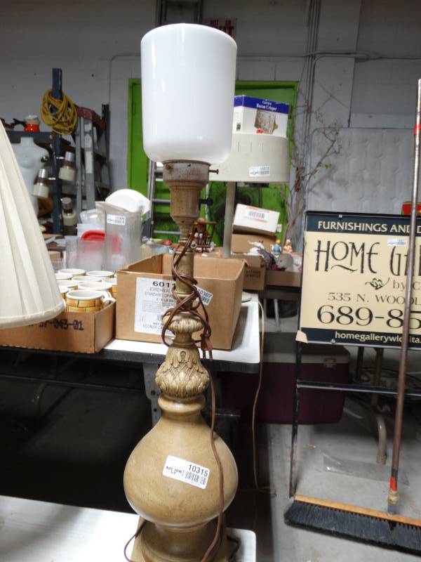 lot 10315 image: ceramic lamp with glass shade
