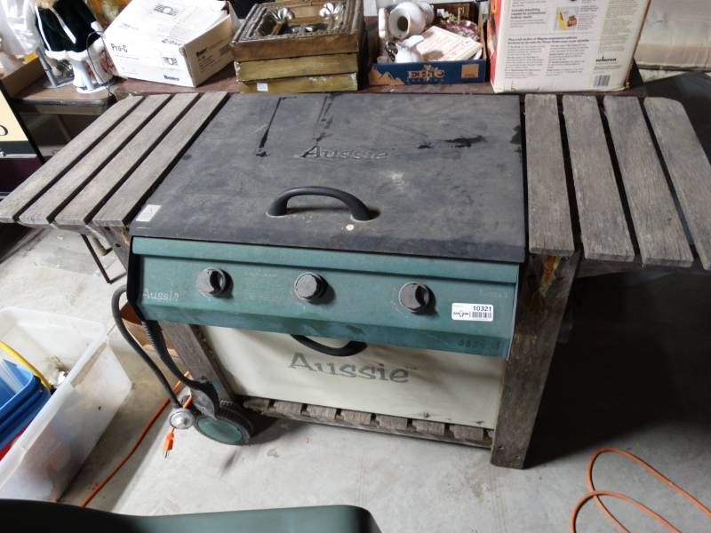 lot 10321 image: Aussie kanga 3 propane grill