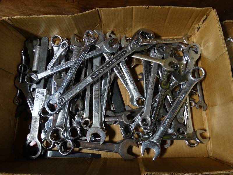 lot 10339 image: lot of crescent wrenches