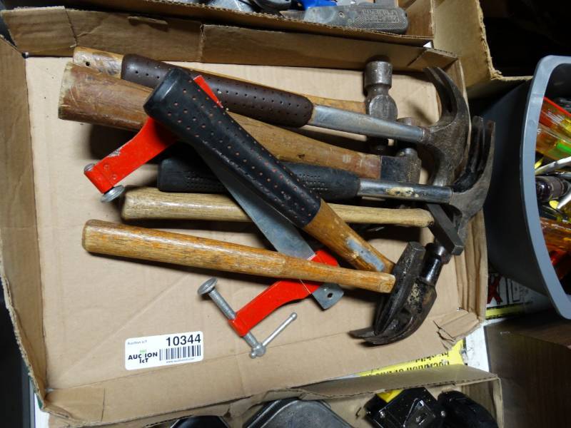 lot 10344 image: lot of hammers