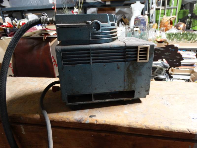 lot 10360 image: vacuum pump