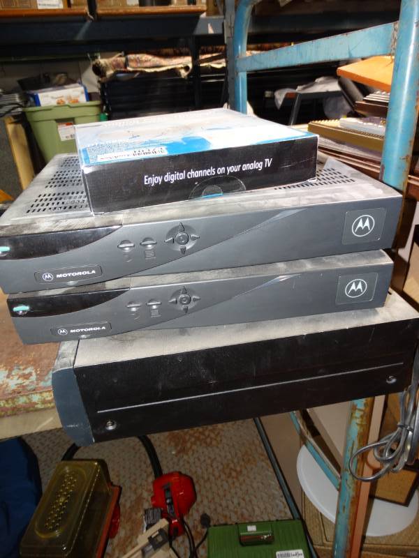 lot 10373 image: lot of 3 dtv converter boxes and kenwood multiply cd player