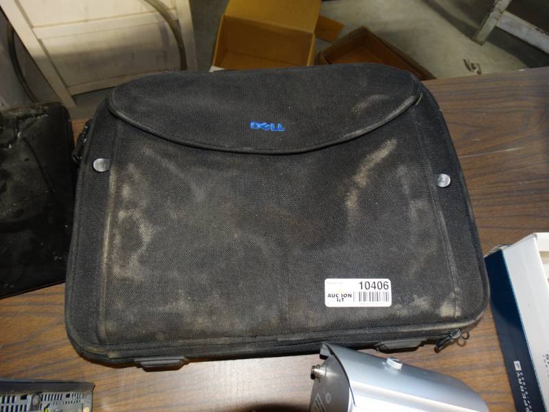 lot 10406 image: dell laptop bag