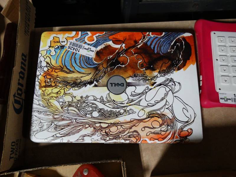 lot 10426 image: dell laptop