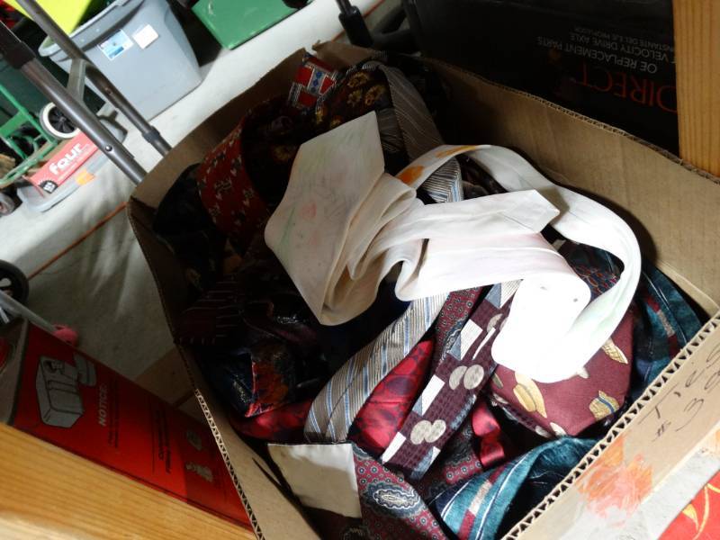 lot 10280 image: box of misc mens  ties