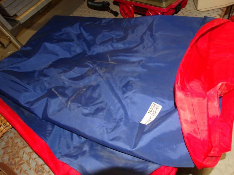 lot 10392 image: inflatable thick vinyl camping mattress