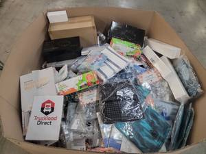 lot 53392 image: Amazon Untouched Hi-Piece Count Mixed Retail Lot