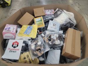 lot 53396 image: Amazon Untouched Hi-Piece Count Mixed Retail Lot