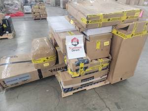 lot 60660 image: MIXED PALLET UNCLAIMED  UNLISTED  MYSTERY GOODS