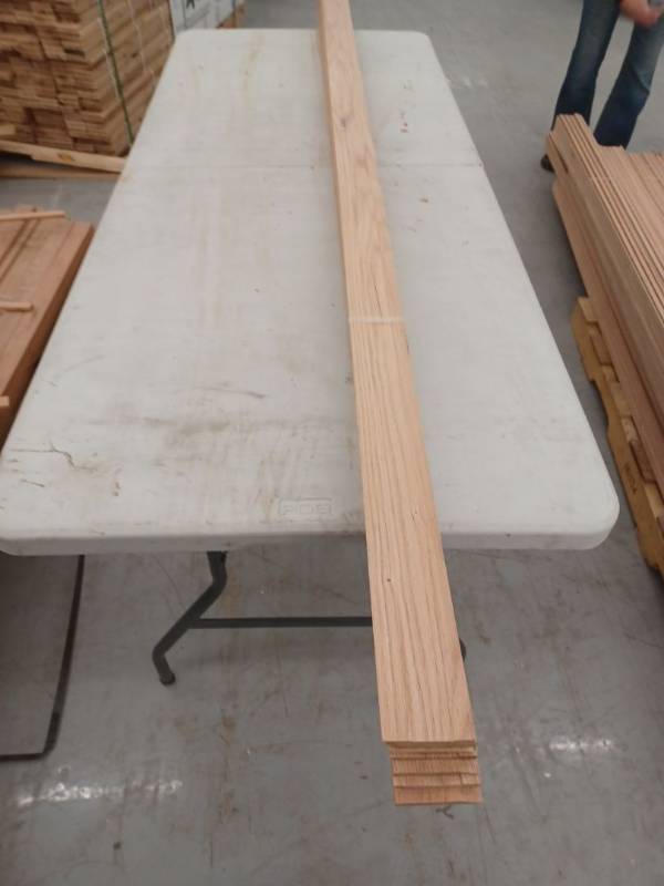 lot 4047 image: 10 Pieces Oak Base, 8ft L x 2 1316 H, 80 Linear Feet