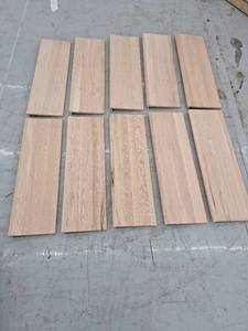 lot 39365 image: 10- 36 Inch Oak Stair Treads