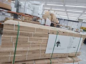 Pallet Of Unfinished Oak Hardwood Flooring 756 Sqft