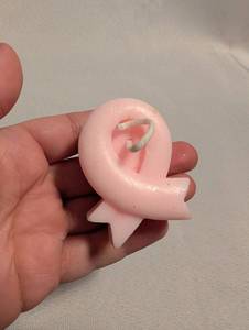 lot 2004 image: Pink Cancer Awareness Candles - 2 ct