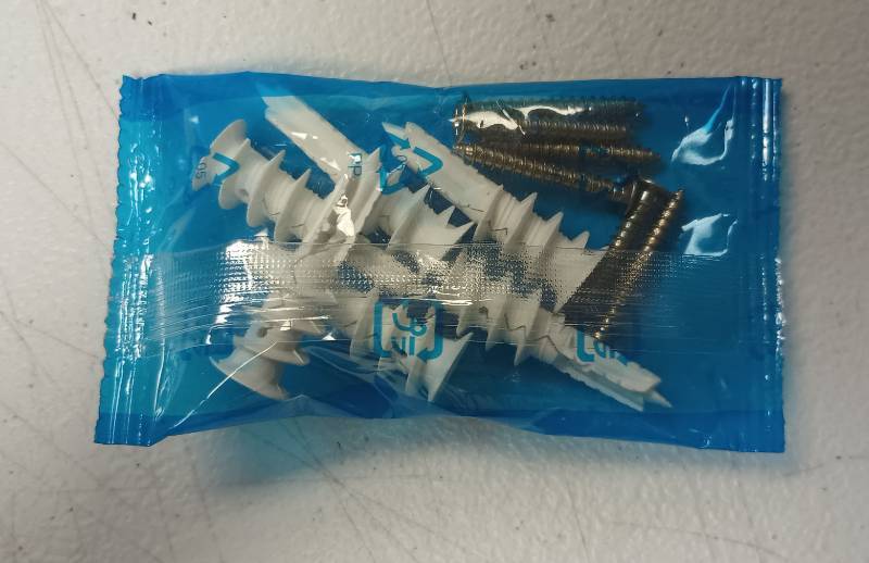 lot 806 image: Plastic Drywall Anchors Set