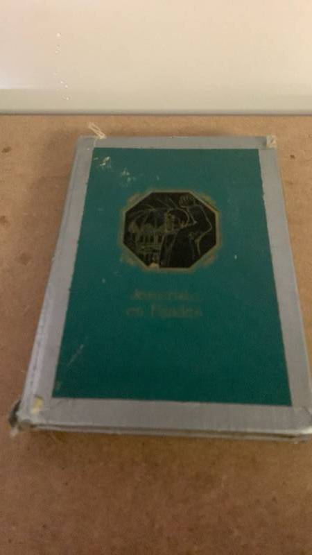 lot 22 image: La Comedia Humana by Honorato de Balzac - 1973 Spanish Edition hardcover book