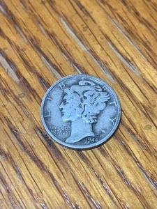 lot 13 image: 1944-S Mercury Dime Coin 90% Silver