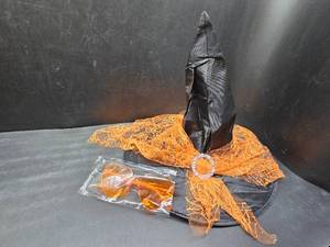 lot 6651 image: Lot of 3, Halloween Witch Hat for Women, Costume Accessory Lace Women Witches Hat for Halloween Party Witches Hat