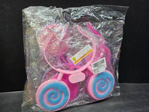 lot 6668 image: Healvian 3pes Lollipop Hea... Performance