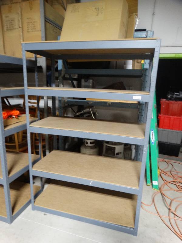 lot 14115 image: 5 shelf metal shelving unit