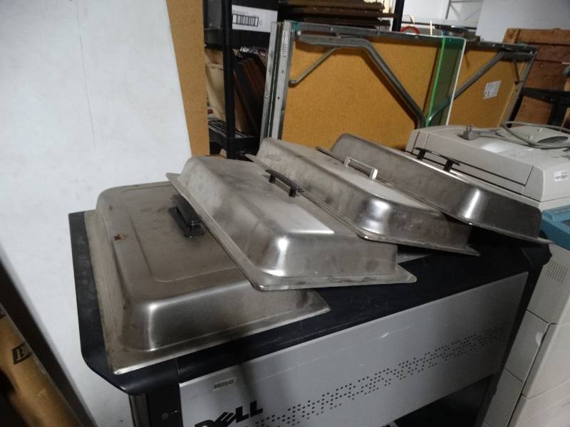 lot 14168 image: 4 stainless steel full sized insert lids.