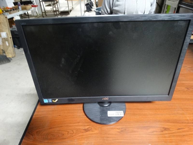 lot 14191 image: AOC lcd monitor.