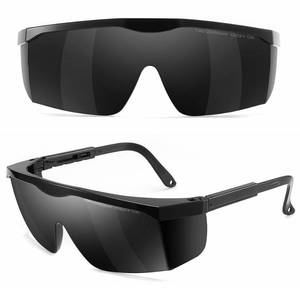 lot 54946 image: 190nm-2000nm Laser Safety Glasses Goggles For Laser Cosmetology Operator Eye Protection And Laser Hair Removal Treatment - Retail $9