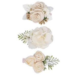 lot 4803 image: WNYUJOY 3pcs Girls Flower Hair Clips, Floral Hair Barrettes wBoutique Fully Lined Alligator, Hair Bows for Baby Newborn Toddler - Retail $12