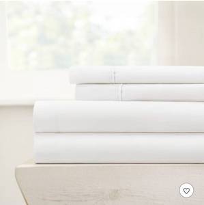 lot 5144 image: 4 Piece Bed Sheet Set Solid Double Brushed Microfiber, Ultra Soft, Deep Pocket - Becky Cameron, White, Queen - Retail $30