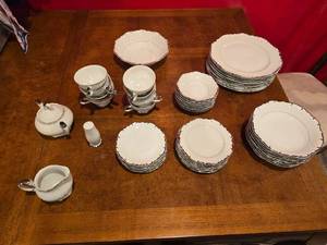lot 17 image: Bristol china White Dinnerware Set with Silver Trim S-3213