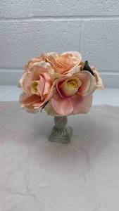 lot 73 image: Peach Rose Silk Flower Arrangement