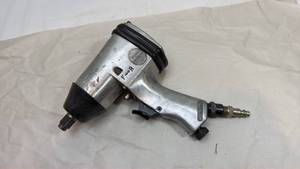 lot 108 image: Central Pneumatic Air Impact Wrench