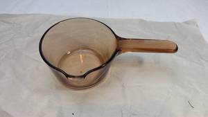 lot 119 image: Corning Ware Amber Glass Saucepan