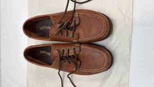 lot 124 image: Eastland Brown Leather Boat Shoes