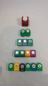 lot 170 image: Paper Punch Collection Set