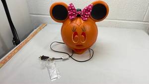 lot 205 image: Disney Minnie Mouse Halloween Pumpkin Light Up Decoration