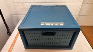 lot 232 image: Sterilite College Storage Drawer