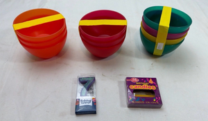 lot 257 image: Party Supply Bundle - Plastic Bowls and Birthday Candles