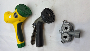 lot 273 image: Garden Hose Nozzle Sprayer Set
