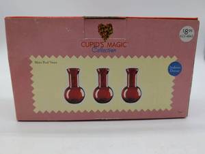 lot 11190 image: Cupids Magic Collection Mini Bud Vases - Set of 3