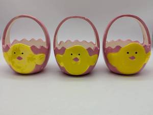 lot 11197 image: Easter Chick Decorative Baskets Set of 3
