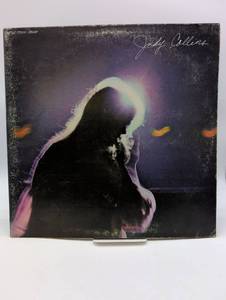 lot 16958 image: Judy Collins - Living LP 1971 Elektra Records
