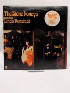 lot 17040 image: The Stone Poneys featuring Linda Ronstadt - Capitol Records LP