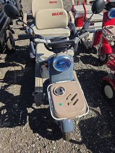 lot 302282610 image: IRGC40 Mobility Scooter
