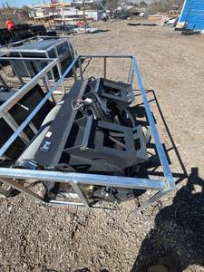lot 302282649 image: Apteer CM-300V Manual Mixer Stand