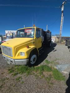 Freightliner FL80 Asphalt Paving Truck with Akzo Nobel System