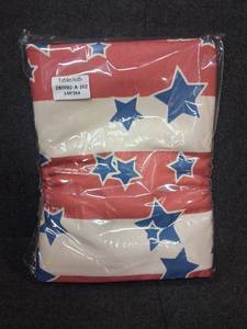 lot 5074 image: 4.5ft x 8.5ft - Stars And Stripes Tablecloth